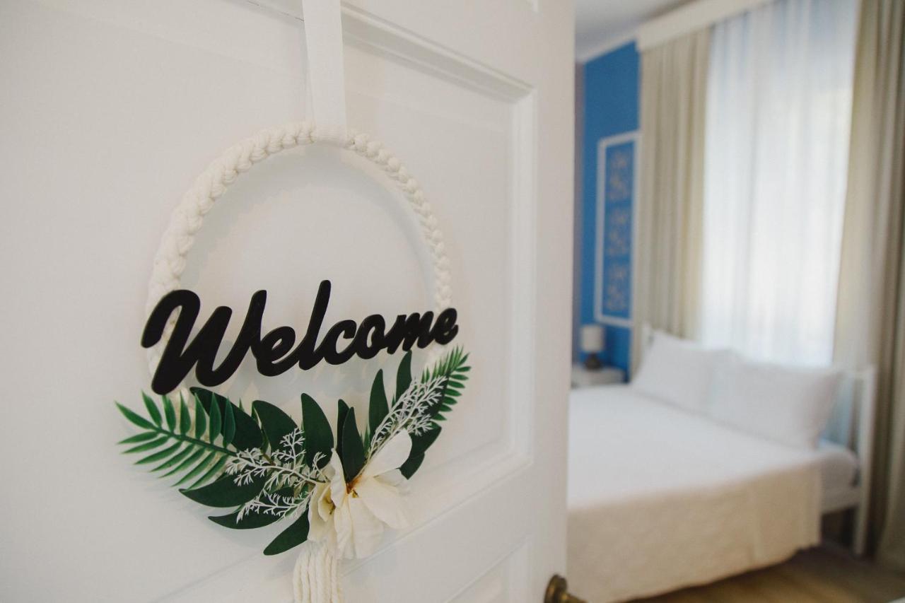 Yard Rooms Corinth Екстериор снимка