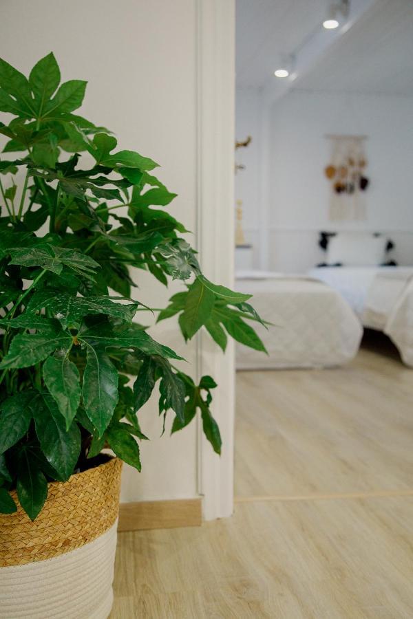 Yard Rooms Corinth Екстериор снимка